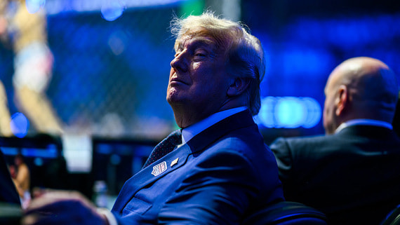 Бои перед Белым домом: как Трамп отметил своё 80-летие на турнире UFC